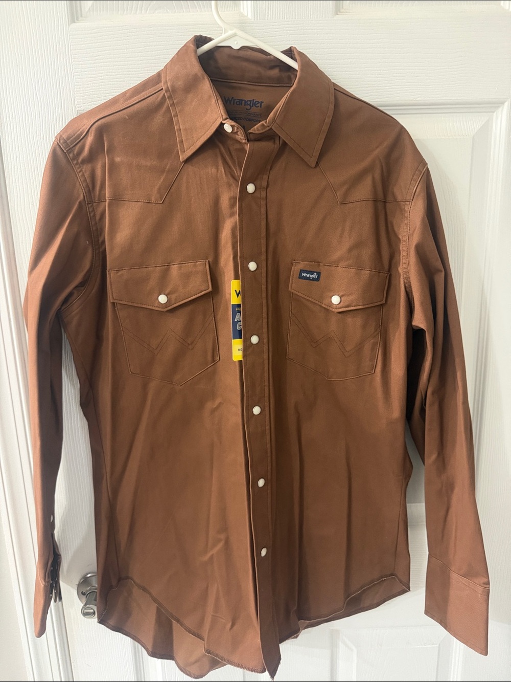 Wrangler Men's Brown Button-Front Western Shirt